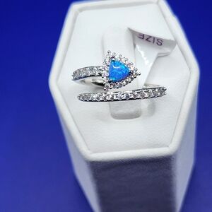 "The Arrow Of Love" - Bomb Party